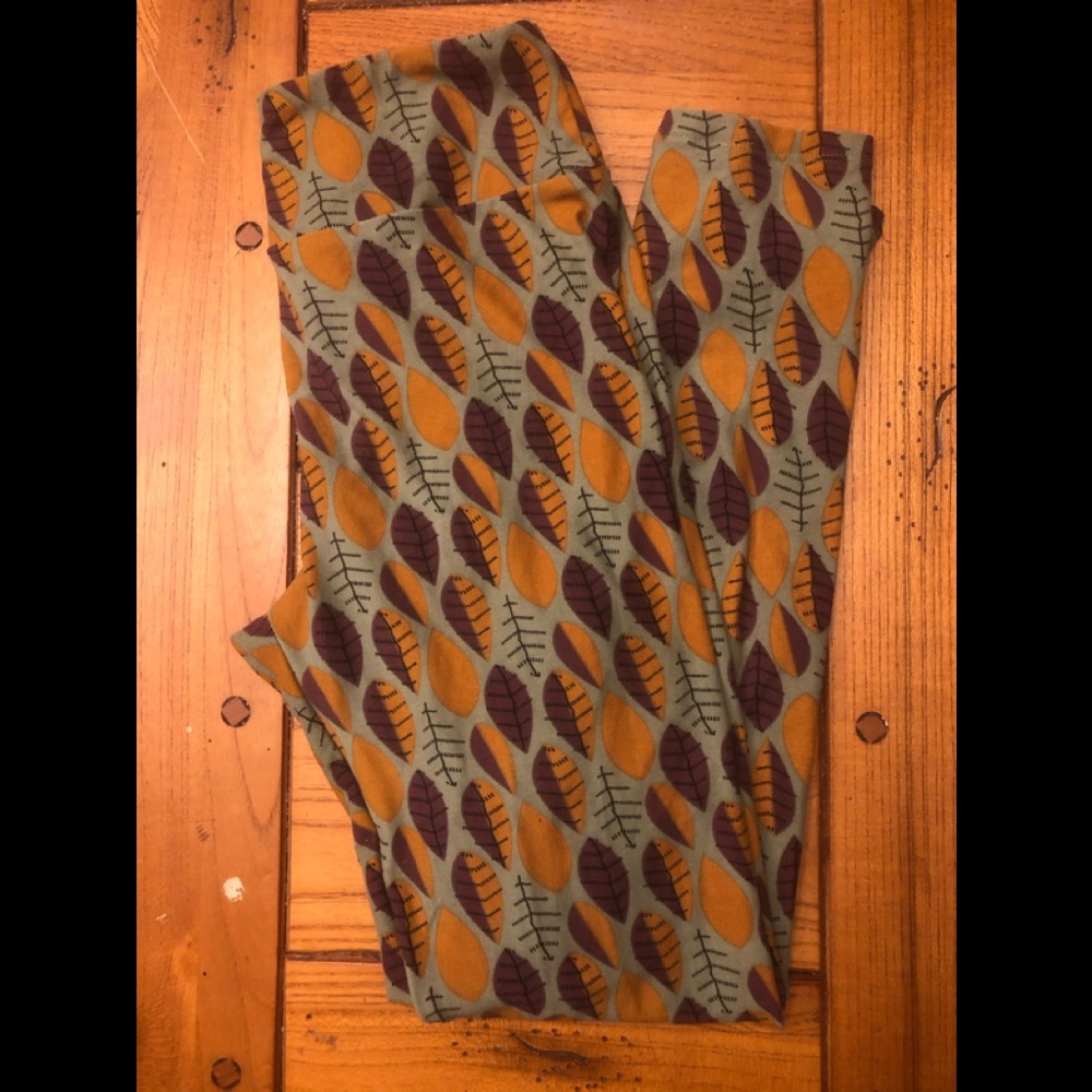 Lularoe leaf leggings OS